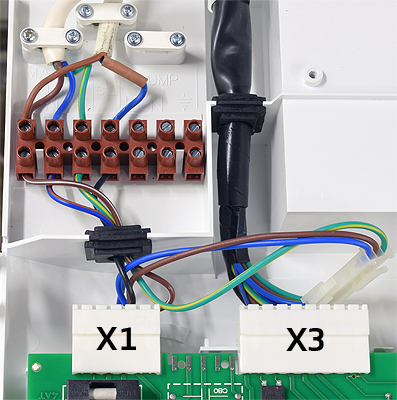 id logic system 24 erp j28313 ter and mains pcb.jpg